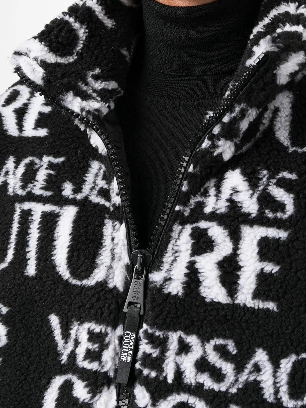 VERSACE All Over Logo Fleece Jacket Black/White - MAISONDEFASHION.COM