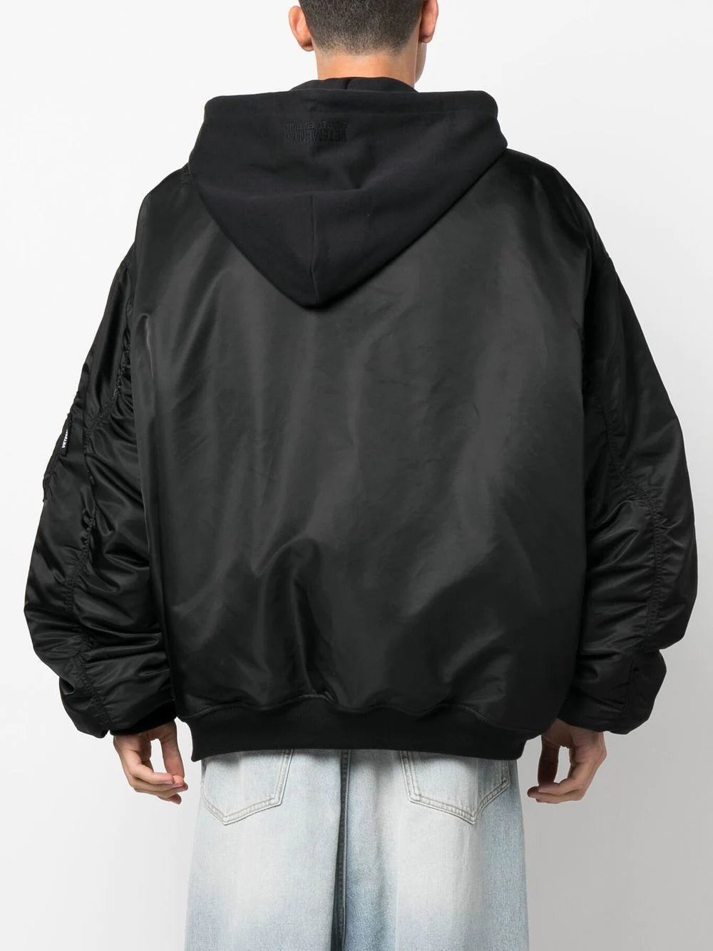 VETEMENTS Reversible Bomber Jacket Black/Orange - MAISONDEFASHION.COM