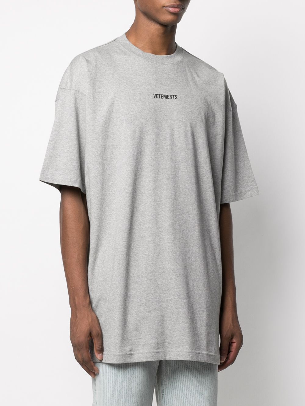 VETEMENTS Logo Patch T-Shirt Grey - Maison De Fashion 