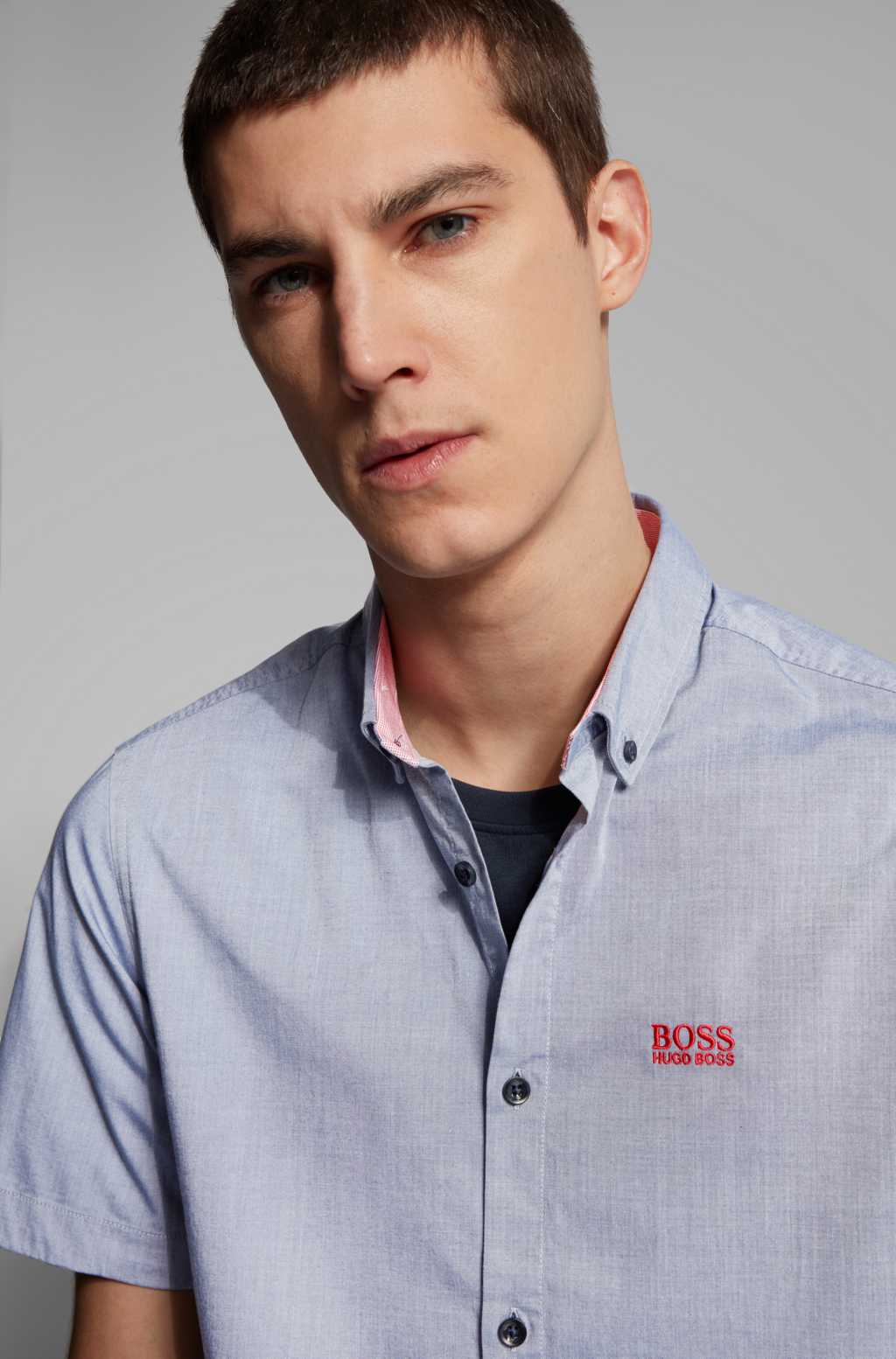 BOSS Shortsleeve Logo Shirt - Maison De Fashion 