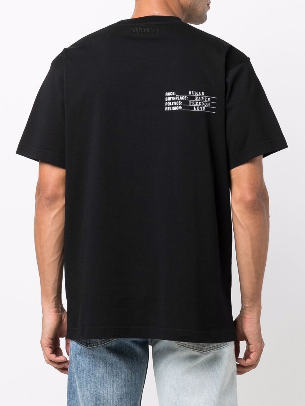 VETEMENTS Slogan-print short-sleeve T-shirt Black - MAISONDEFASHION.COM