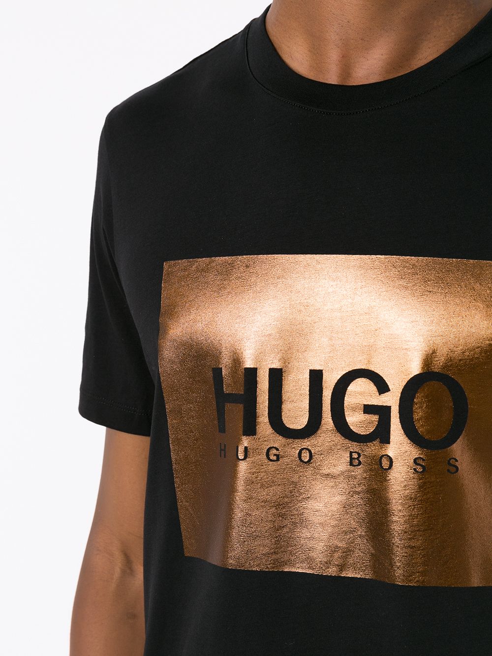 HUGO Metallic Logo T-Shirt Black - MAISONDEFASHION.COM