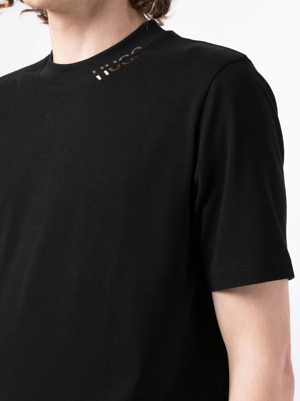 HUGO Split Logo T-Shirt Black - MAISONDEFASHION.COM