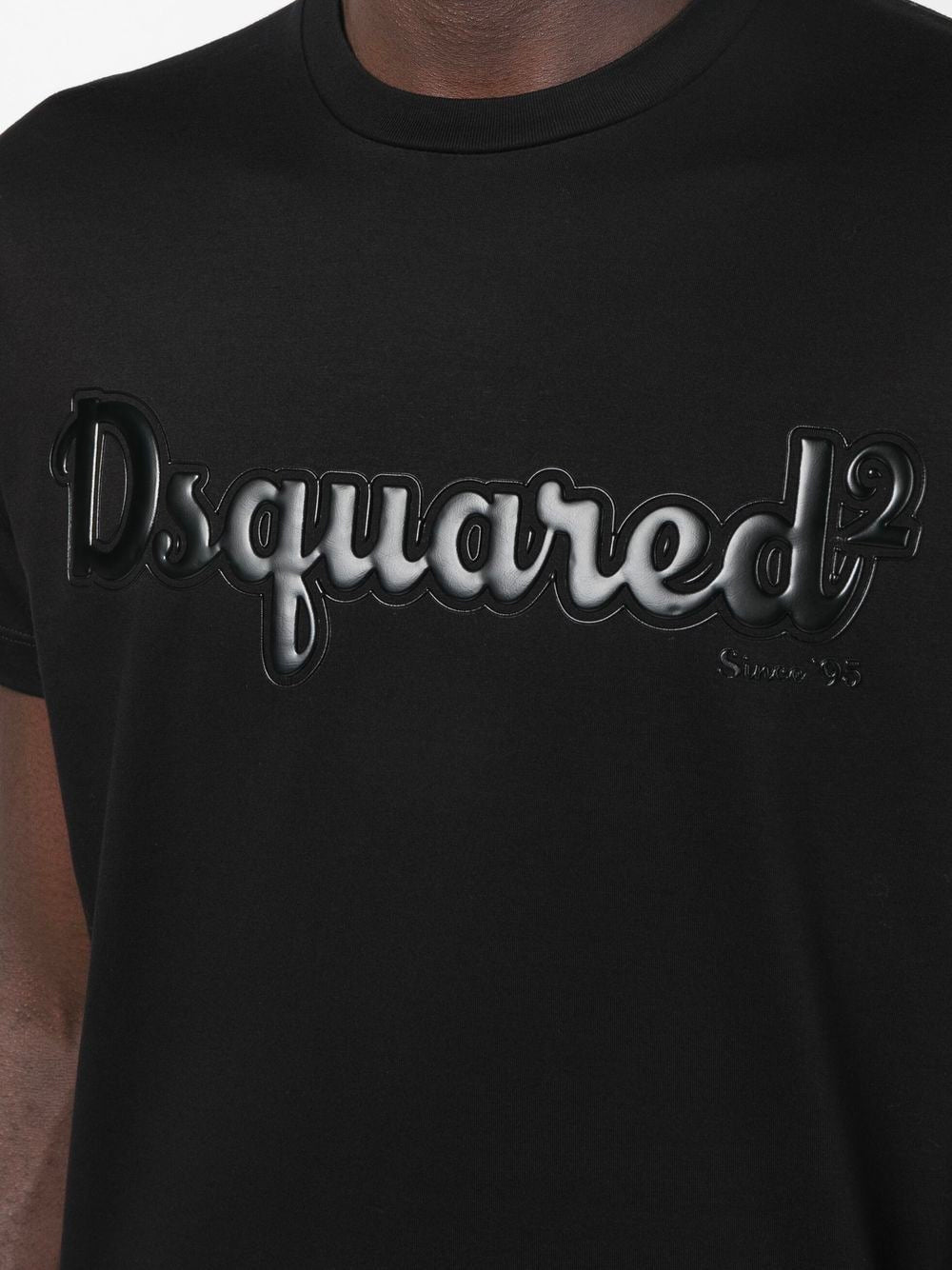 DSQUARED2 Debossed Logo-Print T-shirt Black - MAISONDEFASHION.COM