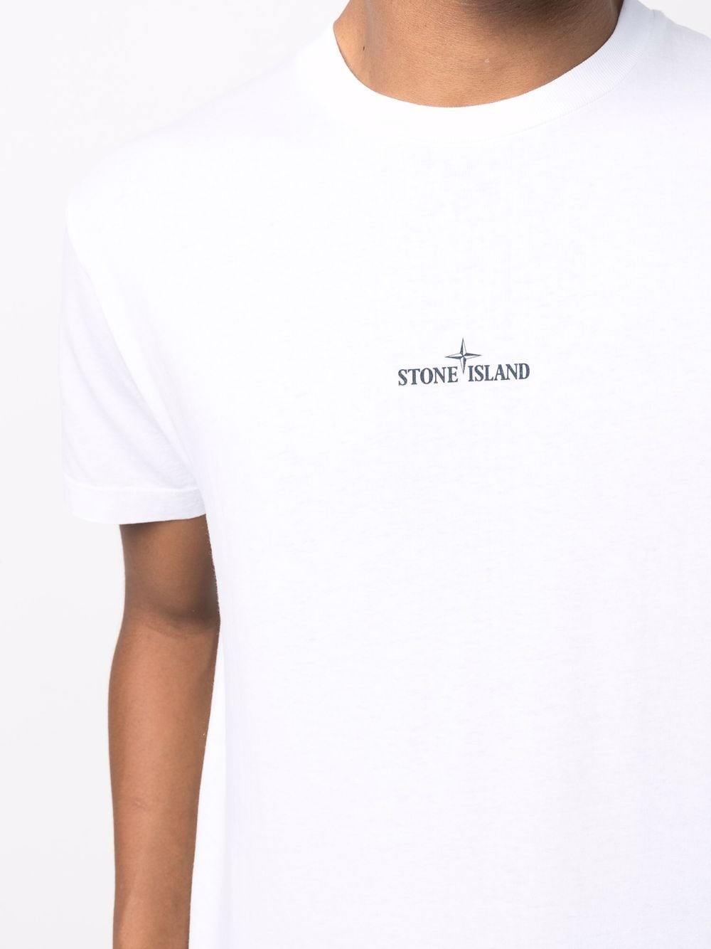 STONE ISLAND Logo Circle T-Shirt White - MAISONDEFASHION.COM