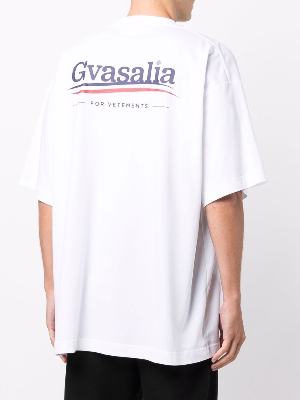 VETEMENTS Gvasalia Logo Print T-Shirt White VETEMENTS Gvasalia Logo Print T-Shirt White