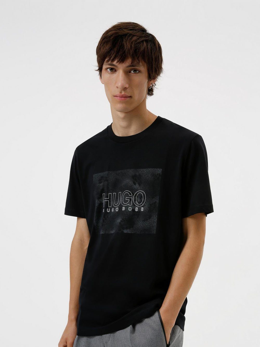 HUGO Snake Print Logo T-Shirt Black - MAISONDEFASHION.COM