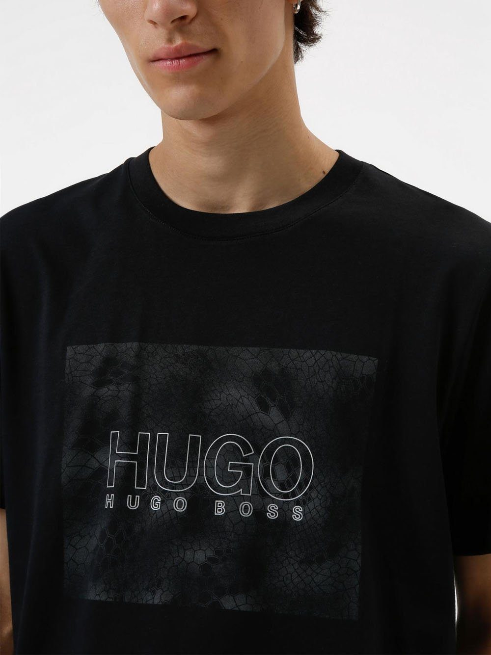 HUGO Snake Print Logo T-Shirt Black - MAISONDEFASHION.COM