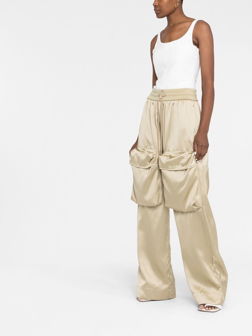 OFF-WHITE WOMEN Duchesse Cargo Trousers Green - MAISONDEFASHION.COM