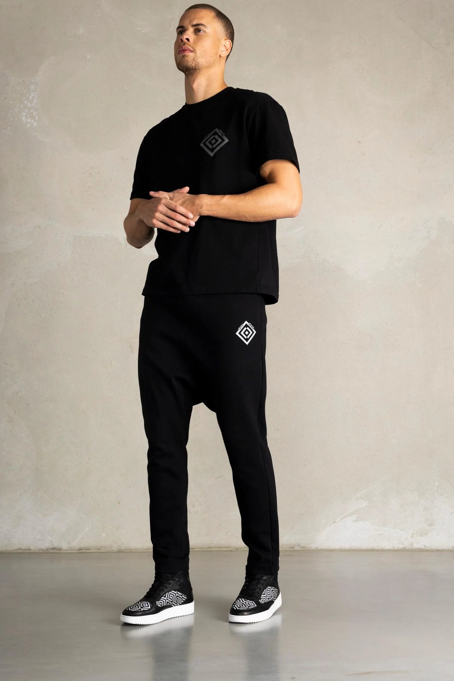 BALR X ISHU Larry Low Crotch Sweatpants - MAISONDEFASHION.COM